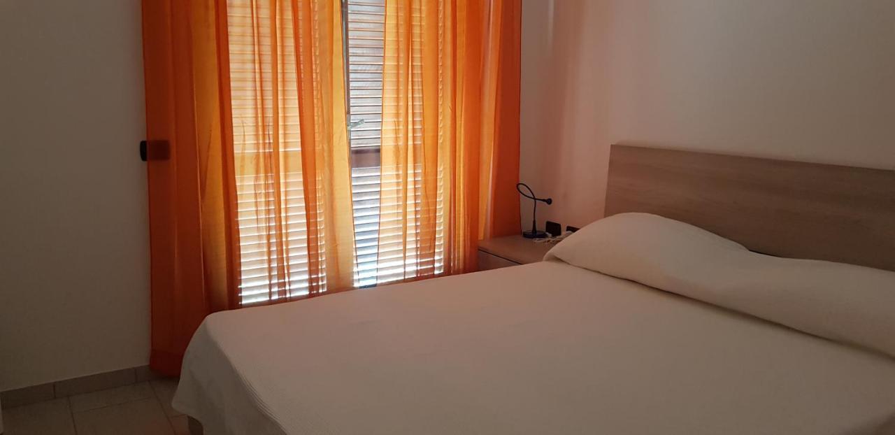 Villa Cala Gavetta Marina Loft La Maddalena  Exterior foto